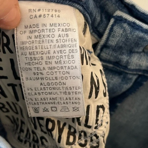 True Religion Women’s Casey Super Skinny Low Rise Jean - Picture 8 of 13